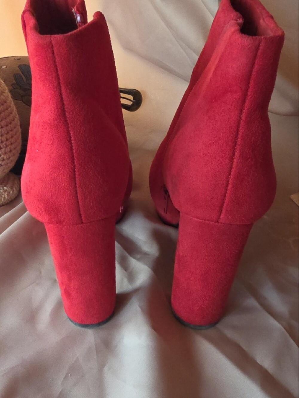 Dream Pairs Red Faux Suede Platform Ankle Boots - Picture 10 of 10